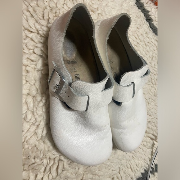 Birkenstock leather Clogs Size 10W / 8M - Picture 2 of 5